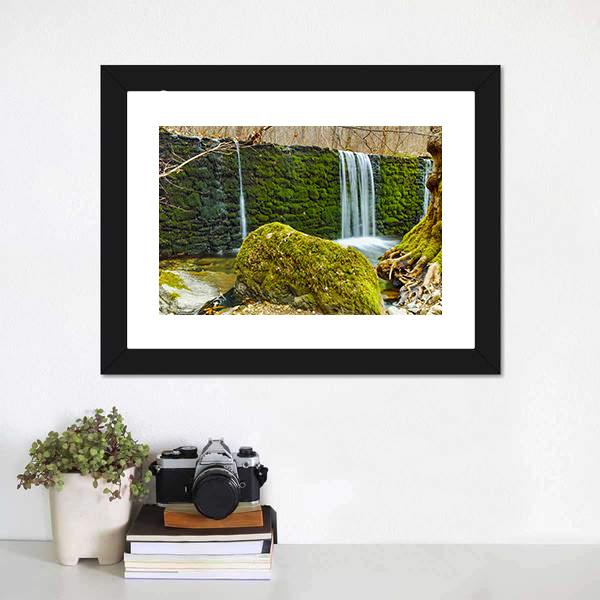 Crazy Mary River's Waterfall Canvas Wall Art-1 Piece-Framed Print-20" x 16"-Tiaracle