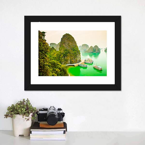 Cruise Ships In Limestone Islands Canvas Wall Art-1 Piece-Framed Print-20" x 16"-Tiaracle