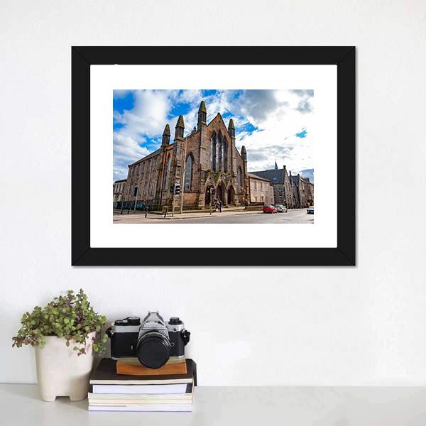 Dar Al-Arqam UK Canvas Wall Art-3 Horizontal-Gallery Wrap-25" x 16"-Tiaracle