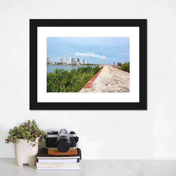 Defensive Wall Of Cartagena Canvas Wall Art-1 Piece-Framed Print-20" x 16"-Tiaracle