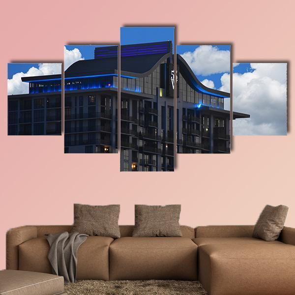 Downtown Building In Orlando Canvas Wall Art-5 Star-Gallery Wrap-62" x 32"-Tiaracle