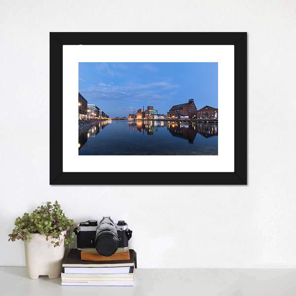 Duisburg Inner Harbor Canvas Wall Art-1 Piece-Framed Print-20" x 16"-Tiaracle