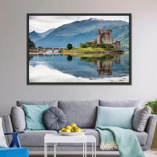 Eilean Donan Castle Canvas Wall Art-3 Horizontal-Gallery Wrap-25" x 16"-Tiaracle