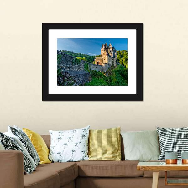 Eltz Castle In Rhineland Canvas Wall Art-1 Piece-Framed Print-20" x 16"-Tiaracle