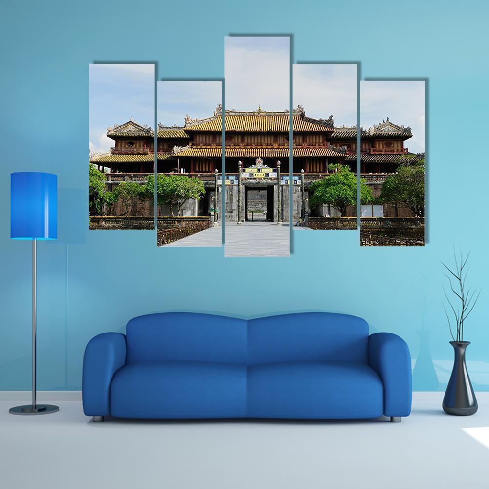 Emperor Palace Complex Canvas Wall Art-5 Pop-Gallery Wrap-47" x 32"-Tiaracle
