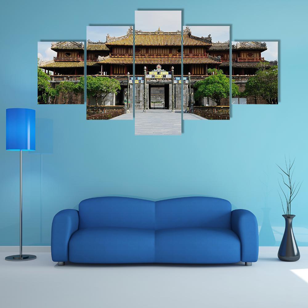 Emperor Palace Complex Canvas Wall Art-5 Pop-Gallery Wrap-47" x 32"-Tiaracle
