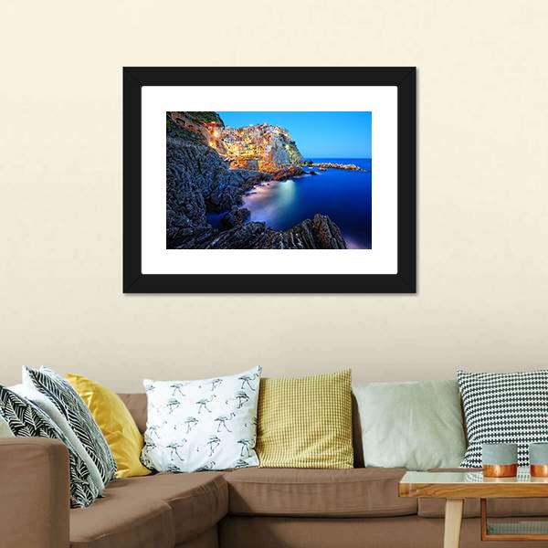 Evening In Manarola Canvas Wall Art-1 Piece-Framed Print-20" x 16"-Tiaracle