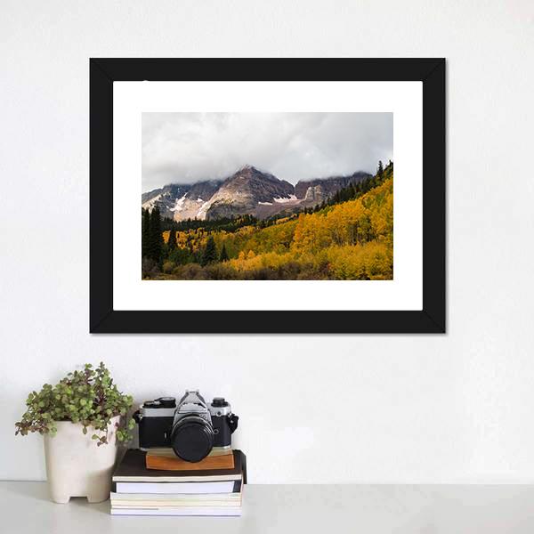 Fall At Maroon Bells Canvas Wall Art-1 Piece-Framed Print-20" x 16"-Tiaracle