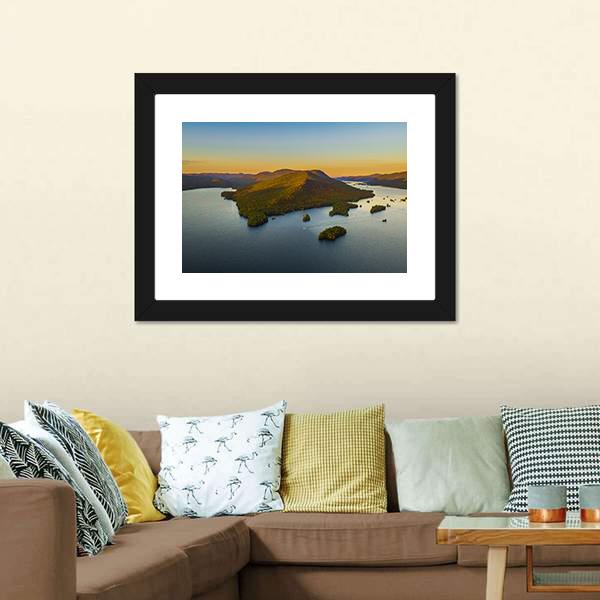 Fall Foliage By Lake George Canvas Wall Art-1 Piece-Framed Print-20" x 16"-Tiaracle