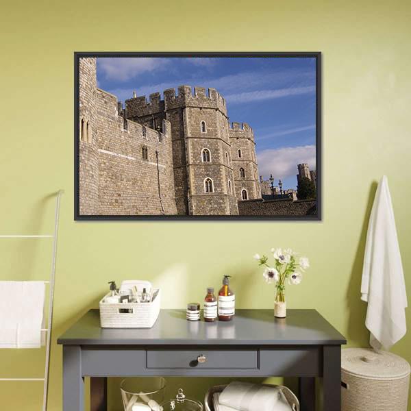 Favourite Residence Of The Queen Canvas Wall Art-1 Piece-Floating Frame-24" x 16"-Tiaracle