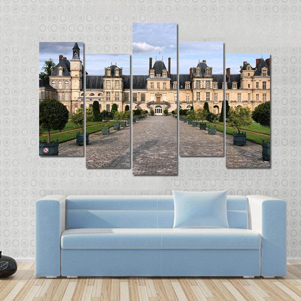Fontainebleau Castle Canvas Wall Art-5 Pop-Gallery Wrap-47" x 32"-Tiaracle