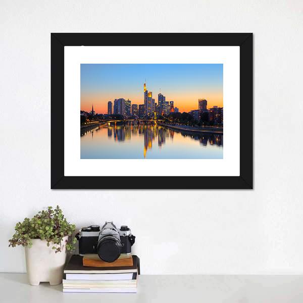 Frankfurt Am Main Canvas Wall Art-1 Piece-Framed Print-20" x 16"-Tiaracle