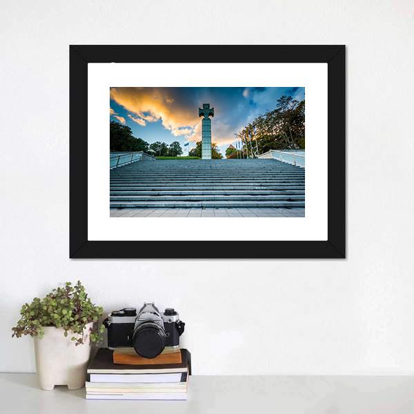Freedom Square In Tallinn Canvas Wall Art-1 Piece-Framed Print-20" x 16"-Tiaracle