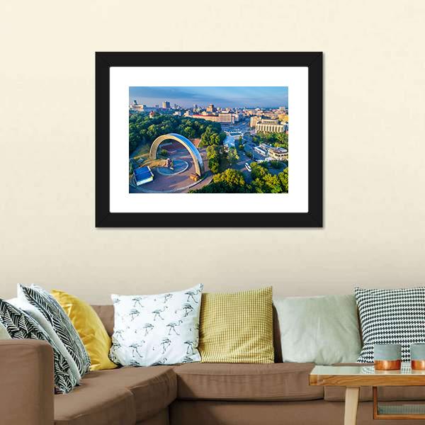 Friendship Of Nations Arch Canvas Wall Art-1 Piece-Framed Print-20" x 16"-Tiaracle