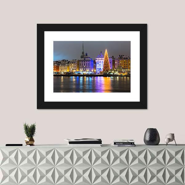 Gamla Stan At Night Canvas Wall Art-1 Piece-Framed Print-20" x 16"-Tiaracle