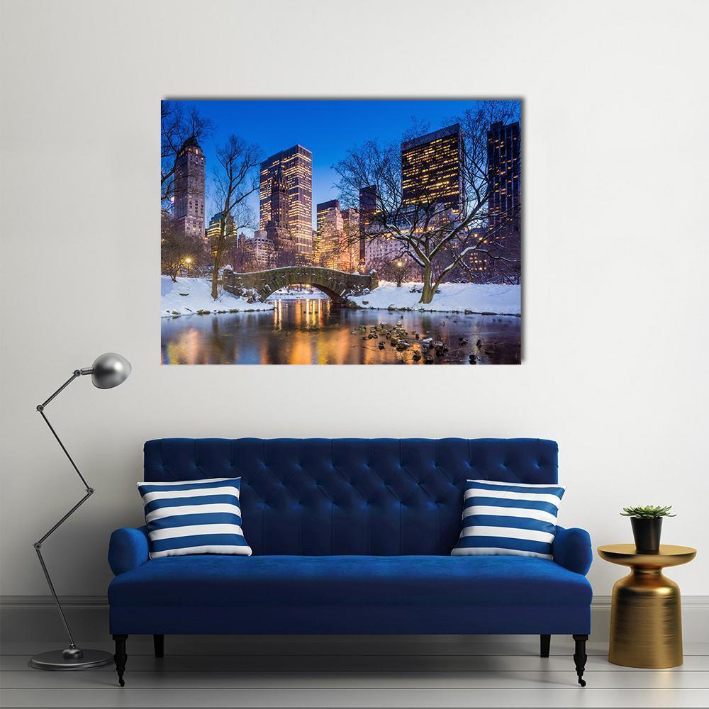 Gapstow Bridge In Winter Canvas Wall Art-1 Piece-Gallery Wrap-48" x 32"-Tiaracle