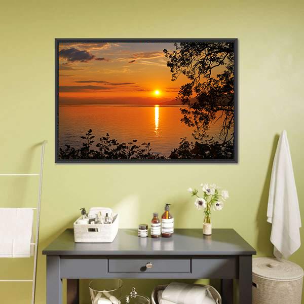 Geneva Lake At Sunset Canvas Wall Art-1 Piece-Floating Frame-24" x 16"-Tiaracle