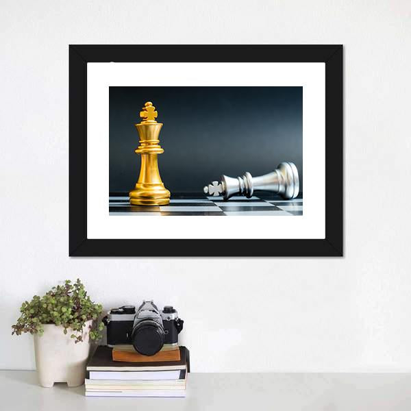 Gold &amp; Silver Chess Piece Canvas Wall Art-1 Piece-Framed Print-20&quot; x 16&quot;-Tiaracle
