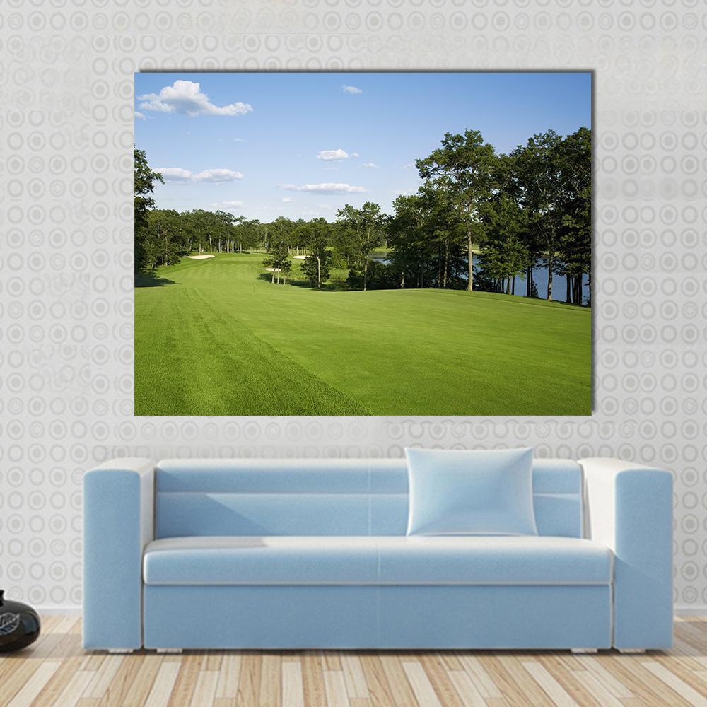 Golf Fairway Canvas Wall Art-1 Piece-Gallery Wrap-48&quot; x 32&quot;-Tiaracle