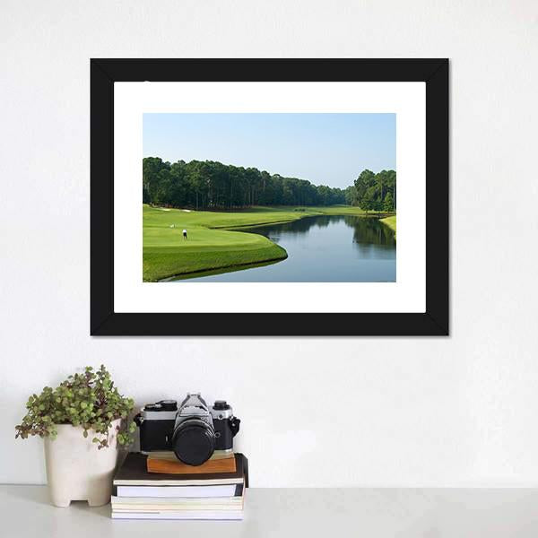 Golfer On Myrtle Beach Canvas Wall Art-1 Piece-Framed Print-20&quot; x 16&quot;-Tiaracle