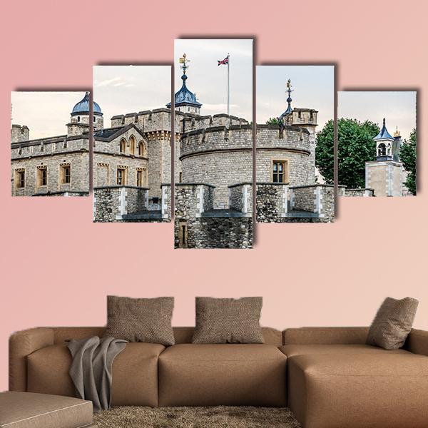 Great Stone Fortress UK Canvas Wall Art-5 Star-Gallery Wrap-62" x 32"-Tiaracle