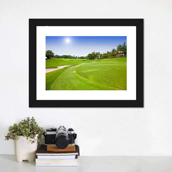 Green Field For Golf Canvas Wall Art-1 Piece-Framed Print-20&quot; x 16&quot;-Tiaracle