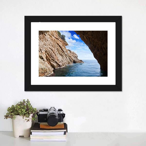Grotto In Coast Canvas Wall Art-1 Piece-Framed Print-20" x 16"-Tiaracle