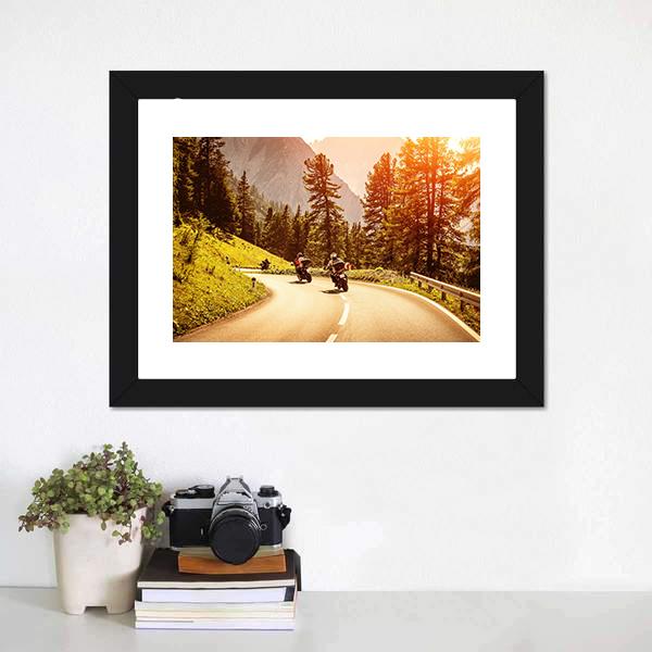 Group Of Motorcyclists Canvas Wall Art-1 Piece-Framed Print-20" x 16"-Tiaracle