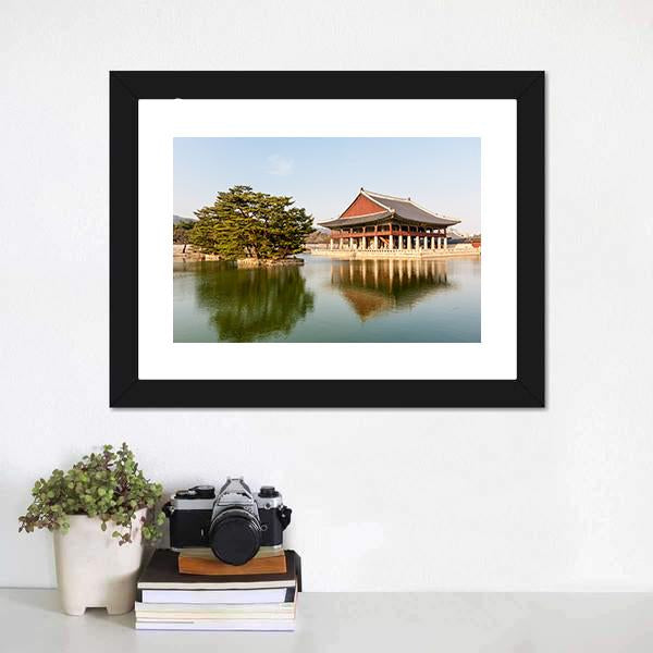 Gyeongbokgung Palace Canvas Wall Art-1 Piece-Framed Print-20" x 16"-Tiaracle