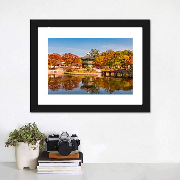 Gyeongbokgung Palace In Seoul Canvas Wall Art-1 Piece-Framed Print-20" x 16"-Tiaracle