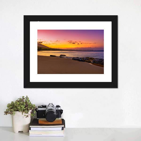 Hawaiian Sunset On Beach Canvas Wall Art-1 Piece-Framed Print-20" x 16"-Tiaracle