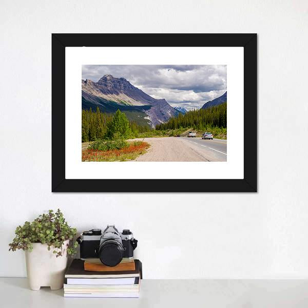 Heading Down From Sunwapta Pass Canvas Wall Art-1 Piece-Framed Print-20" x 16"-Tiaracle