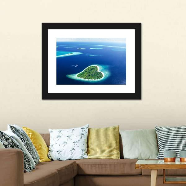 Heart Shaped Island Canvas Wall Art-1 Piece-Framed Print-20" x 16"-Tiaracle