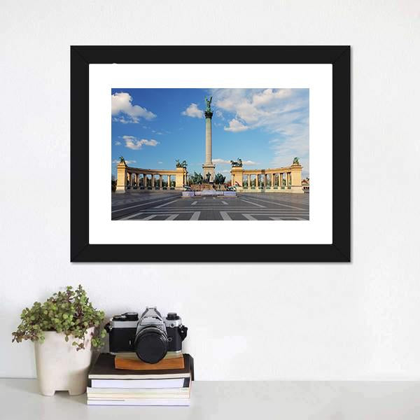 Heroes Square in Budapest Canvas Wall Art-1 Piece-Framed Print-20" x 16"-Tiaracle