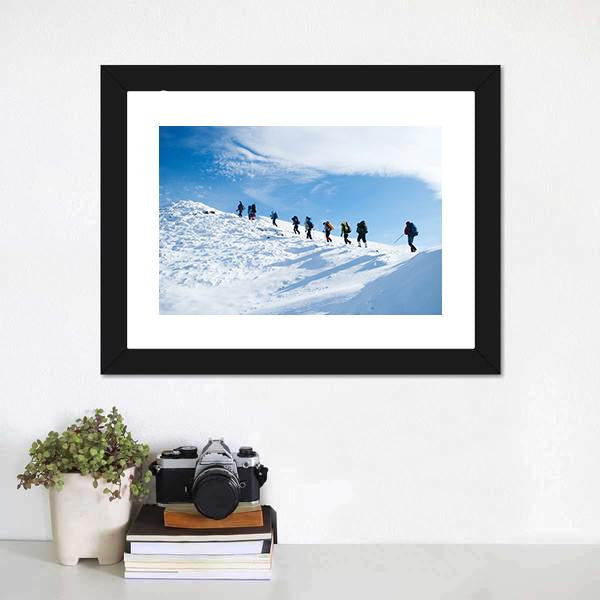 Hikers In Winter Mountain Canvas Wall Art-1 Piece-Framed Print-20" x 16"-Tiaracle