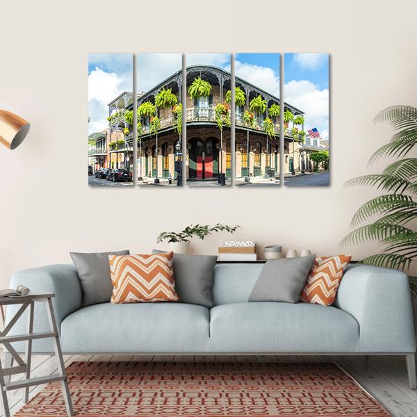 Historic Building In French Quarter Canvas Wall Art-5 Horizontal-Gallery Wrap-22" x 12"-Tiaracle