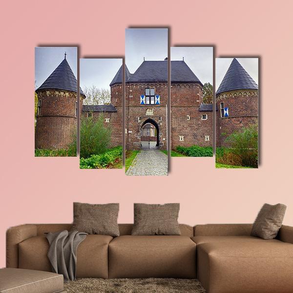 Castle In Vondern Canvas Wall Art-5 Pop-Gallery Wrap-47" x 32"-Tiaracle