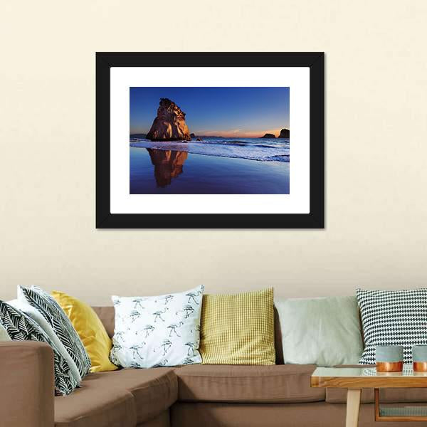 Hoho Rock At Sunrise Canvas Wall Art-3 Horizontal-Gallery Wrap-25" x 16"-Tiaracle