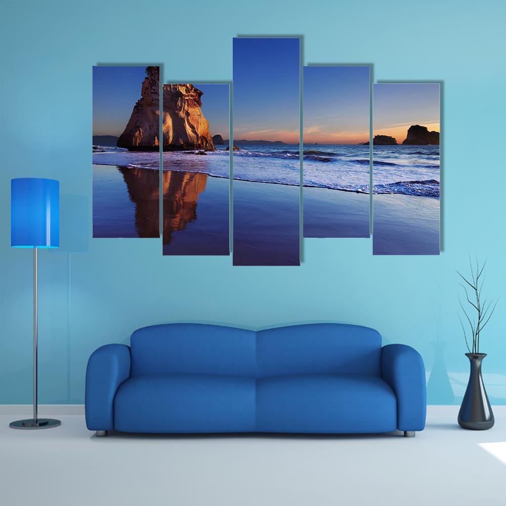 Hoho Rock At Sunrise Canvas Wall Art-5 Pop-Gallery Wrap-47" x 32"-Tiaracle
