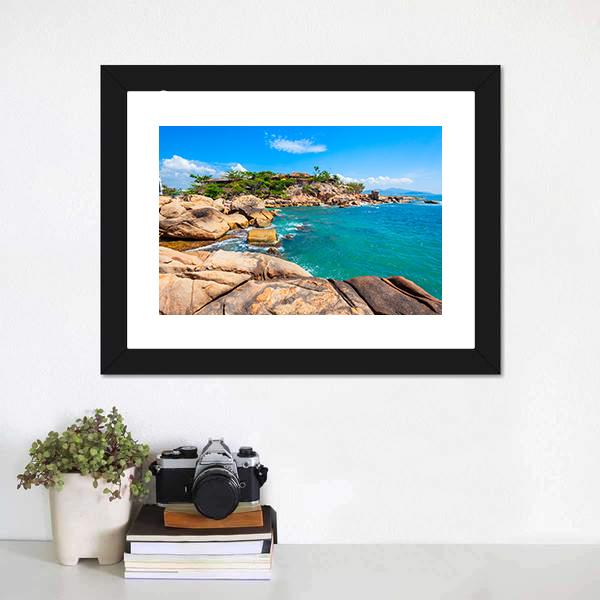 Hon Chong Cape In Vietnam Canvas Wall Art-1 Piece-Framed Print-20" x 16"-Tiaracle