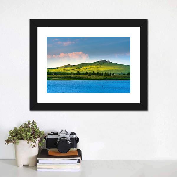 Hongsong Lake Scenery Canvas Wall Art-1 Piece-Framed Print-20" x 16"-Tiaracle