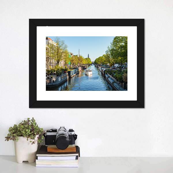 Houseboat On Dutch Canal Canvas Wall Art-1 Piece-Framed Print-20" x 16"-Tiaracle