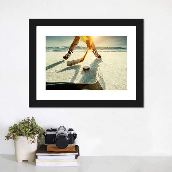 Ice Hockey Game Moment Canvas Wall Art-1 Piece-Framed Print-20" x 16"-Tiaracle