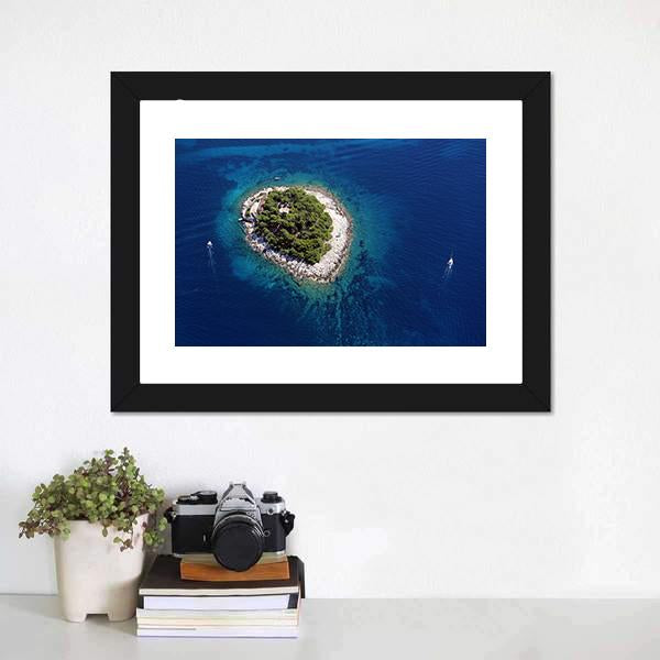 Island Galesnik From Air Canvas Wall Art-1 Piece-Framed Print-20" x 16"-Tiaracle