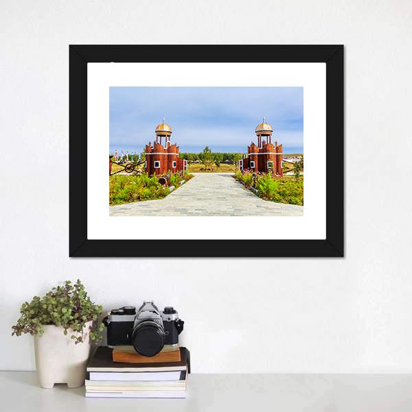 Jingbei Grassland Khan Palace Canvas Wall Art-1 Piece-Framed Print-20" x 16"-Tiaracle