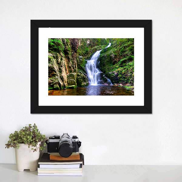 Kamienczyk Waterfall Canvas Wall Art-1 Piece-Framed Print-20" x 16"-Tiaracle