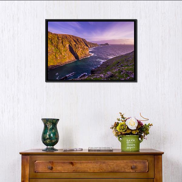 Kerry Cliffs Ireland Canvas Wall Art-1 Piece-Floating Frame-24" x 16"-Tiaracle
