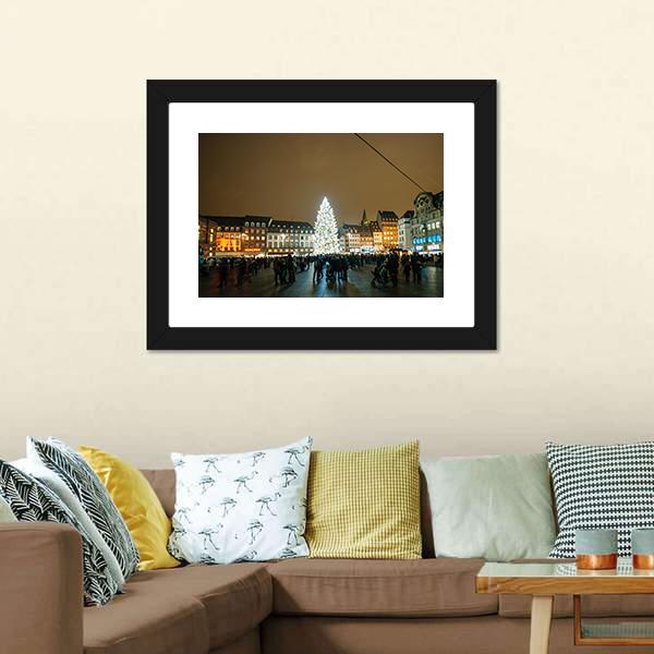 Kleber Strasbourg At Christmas Canvas Wall Art-3 Horizontal-Gallery Wrap-25" x 16"-Tiaracle