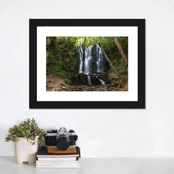 Koleshino Waterfalls Canvas Wall Art-1 Piece-Framed Print-20" x 16"-Tiaracle