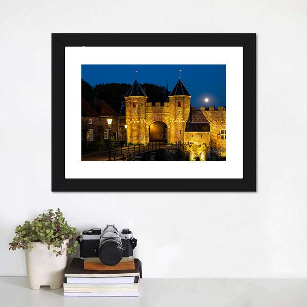 Koppelpoort Gate In Evening Canvas Wall Art-1 Piece-Framed Print-20" x 16"-Tiaracle